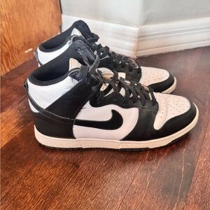 Blk panda Nike dunks